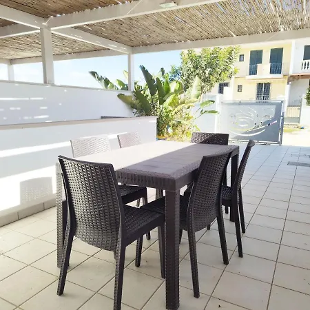 Villino Girasole 3 Salento Pochi Minuti Dal Mare Apartment Torre San Giovanni Ugento