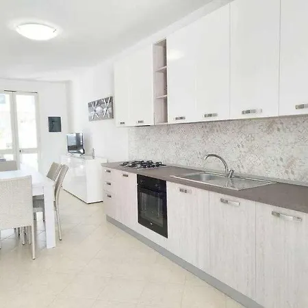 Villino Girasole 3 Salento Pochi Minuti Dal Mare Apartment Torre San Giovanni Ugento
